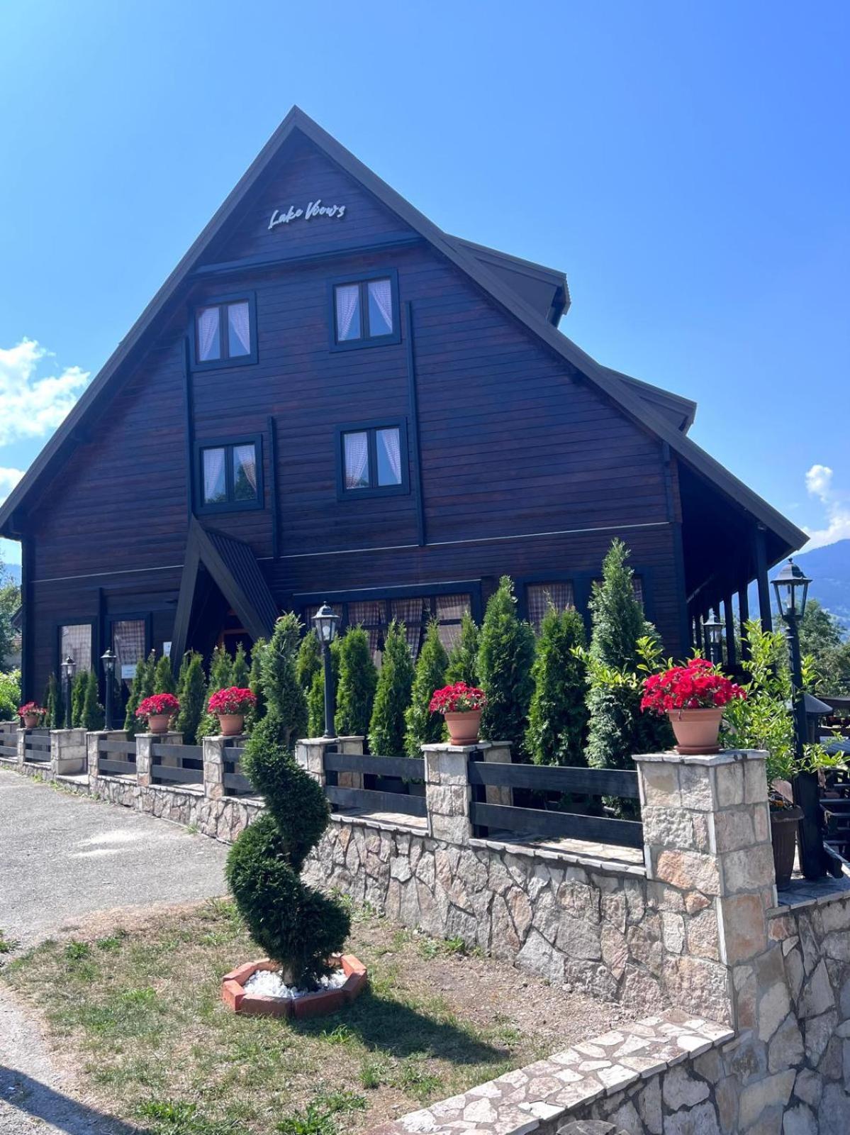 Camp Hotel Lake Views بلاف المظهر الخارجي الصورة